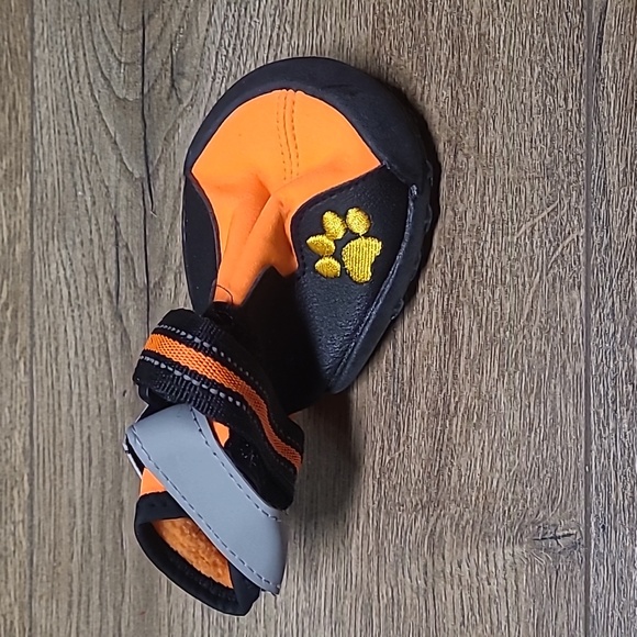 NEW IN PACKAGE ASMPET DOG BOOTIES - Picture 4 of 8